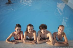 natação esporte para natal em família